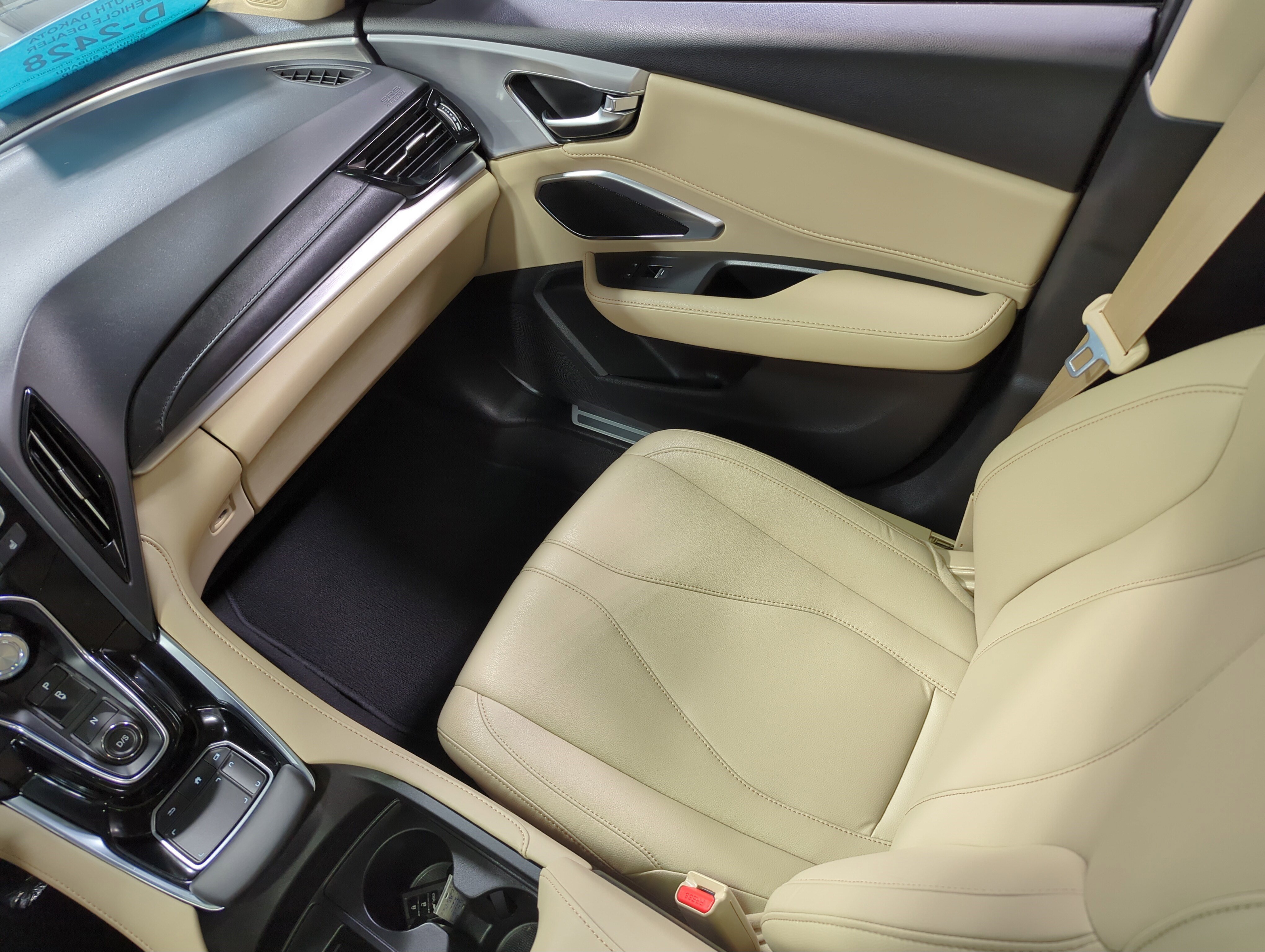 2024 Acura RDX photo 11