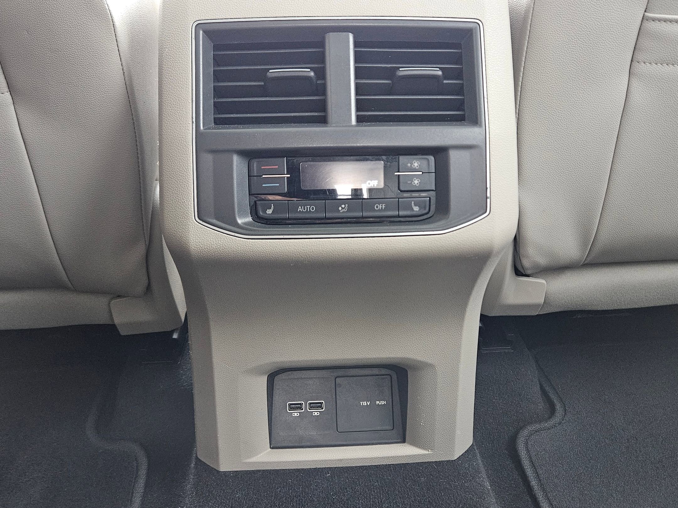 2019 Volkswagen Atlas V6 SEL Premium photo 22