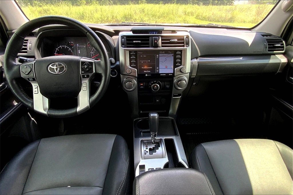 2023 Toyota 4Runner SR5 Premium photo 15