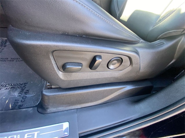 2021 Chevrolet Tahoe Z71 photo 3