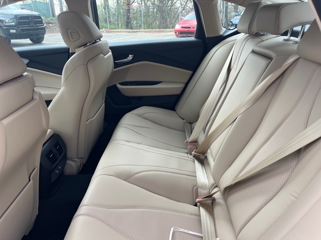 2025 Acura TLX Technology photo 12
