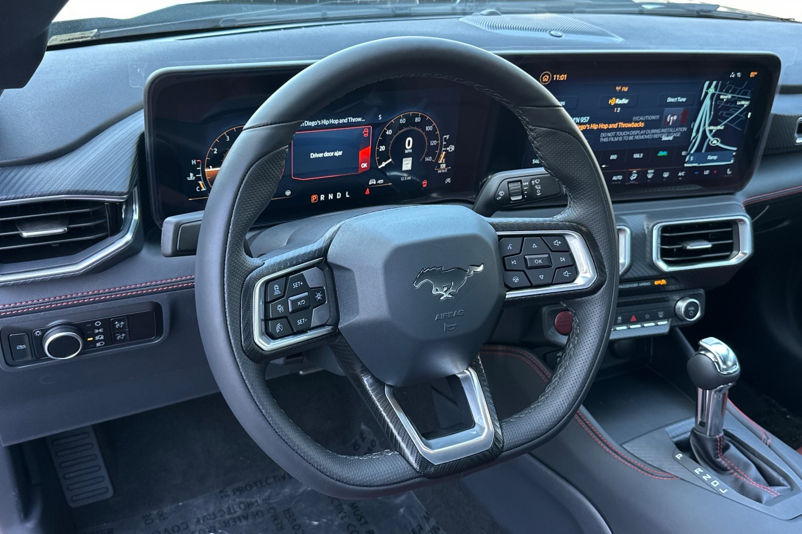 2025 Ford Mustang EcoBoost Premium Convertible photo 14