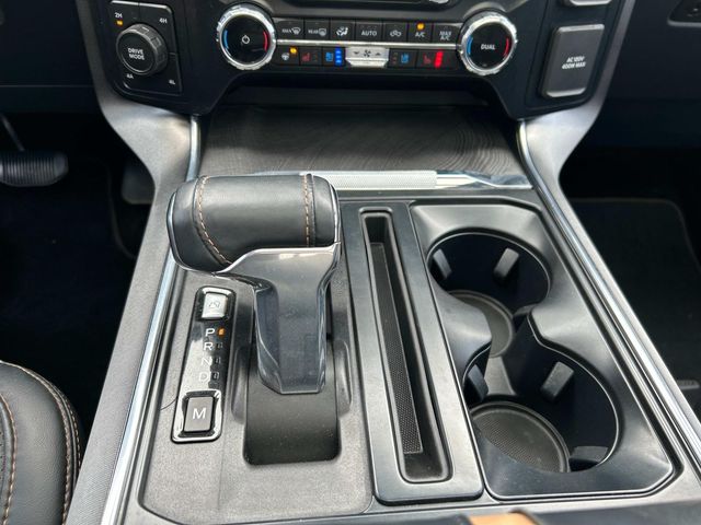 2023 Ford F-150 Platinum photo 31