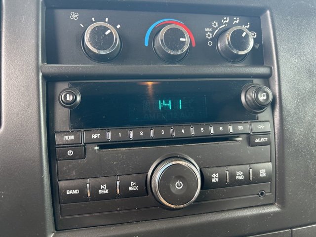 2014 Chevrolet Express 3500 Work Van photo 5