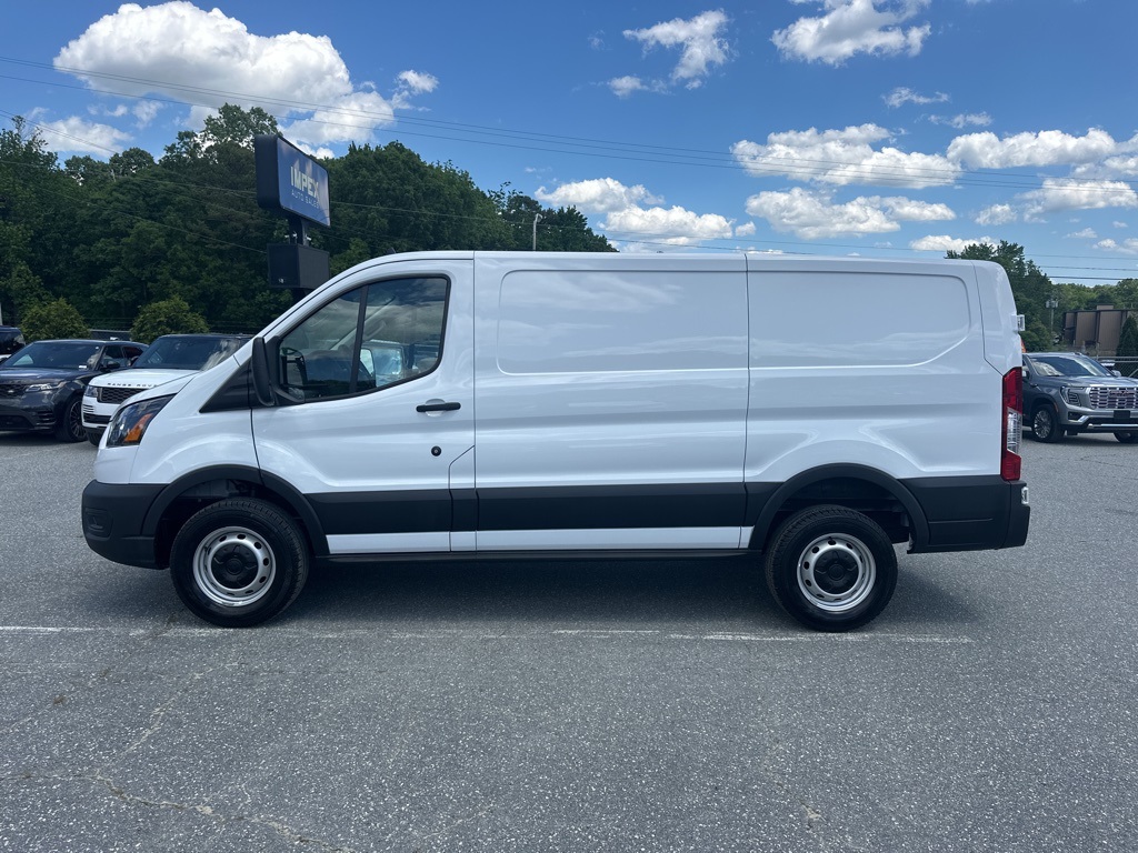 2024 Ford Transit Cargo Van photo 2