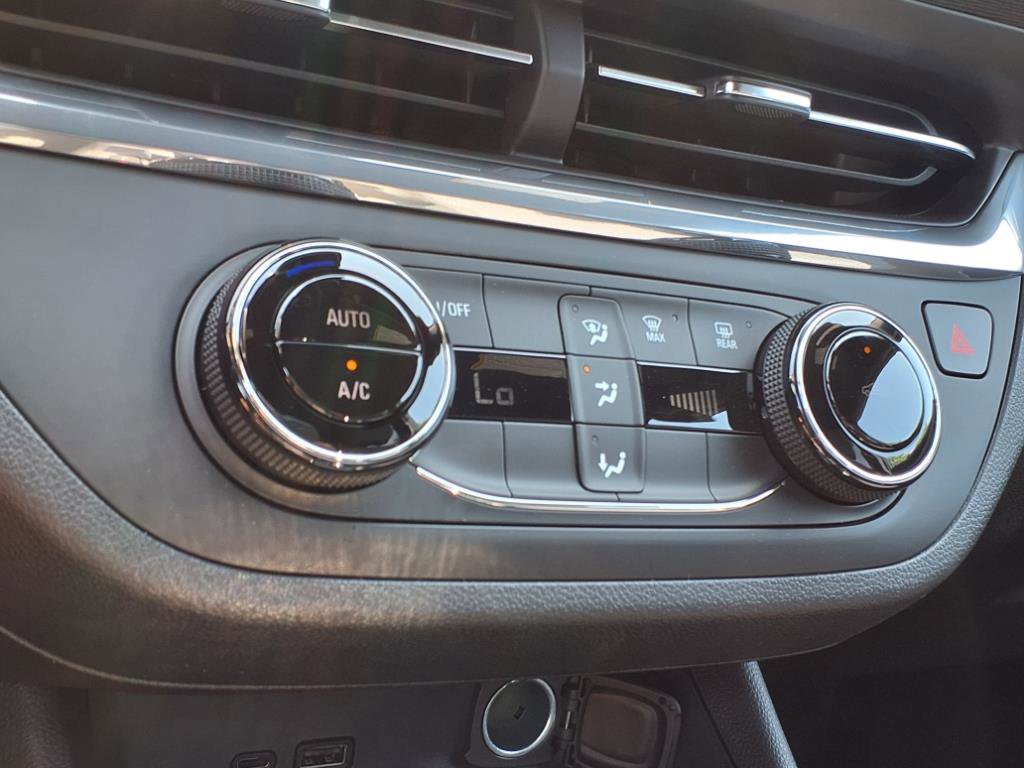 2025 Buick Envista Preferred photo 5