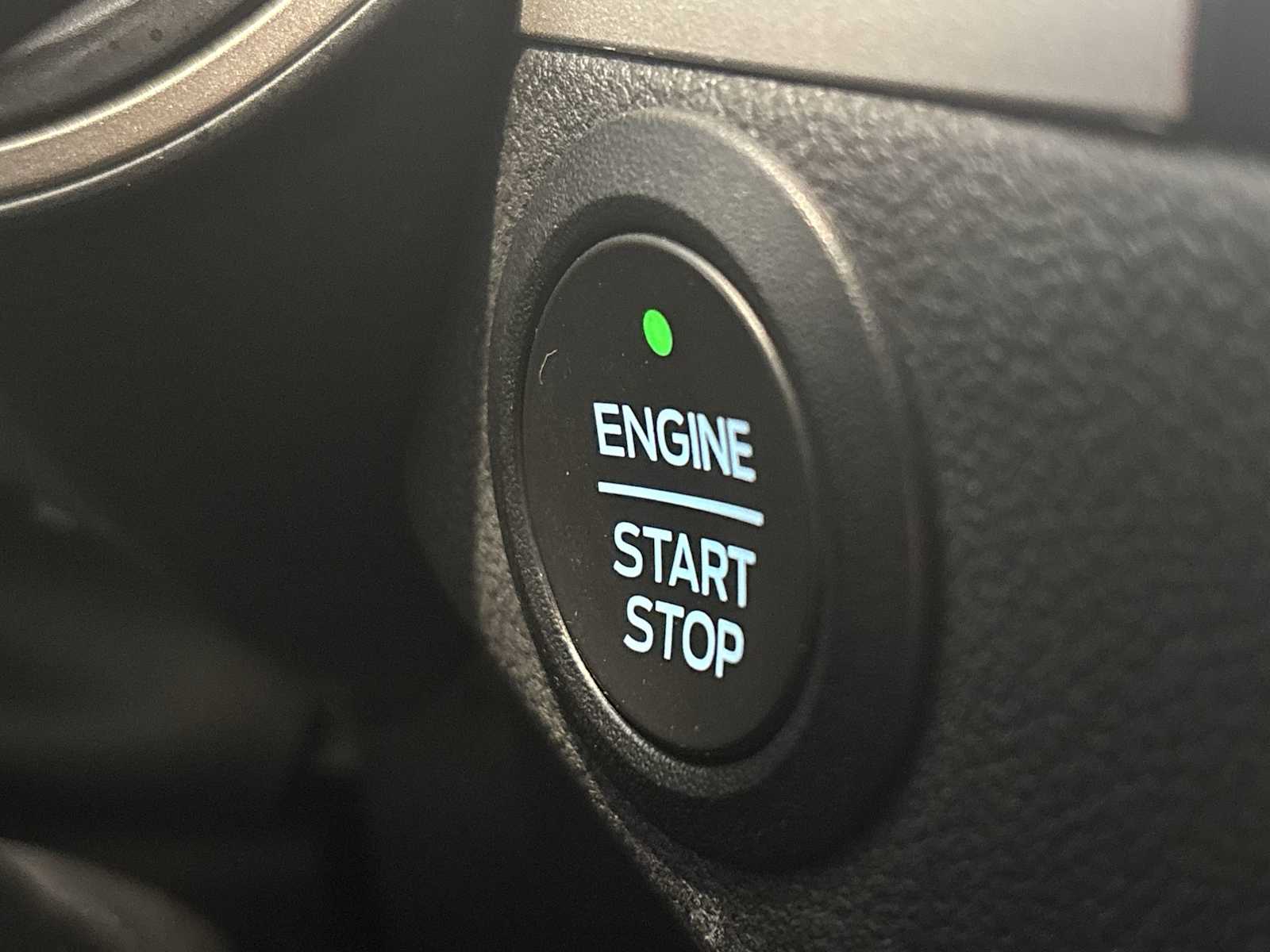2022 Ford Escape SEL Plug-In Hybrid photo 13