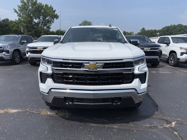 2026 Chevrolet Silverado 1500 LT photo 7
