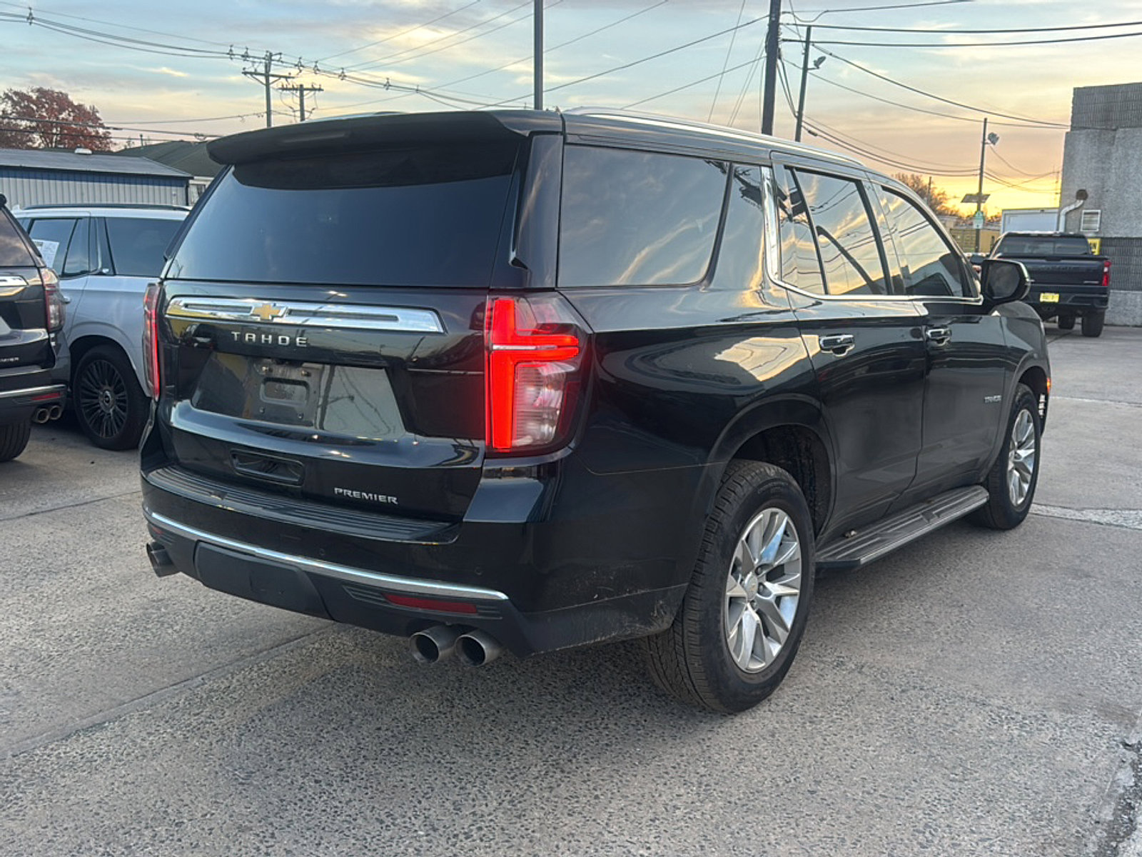 2021 Chevrolet Tahoe Premier photo 3