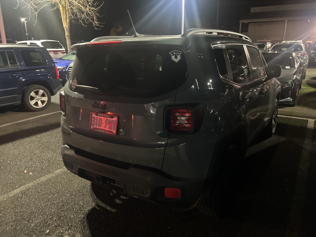 2017 Jeep Renegade Latitude North Edition photo 4
