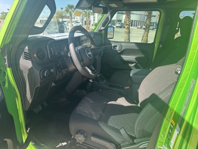 2025 Jeep Gladiator Mojave photo 17