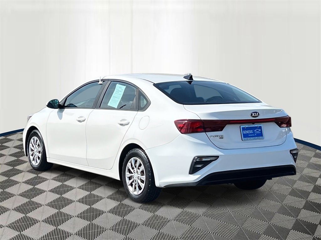 2019 Kia Forte FE photo 2