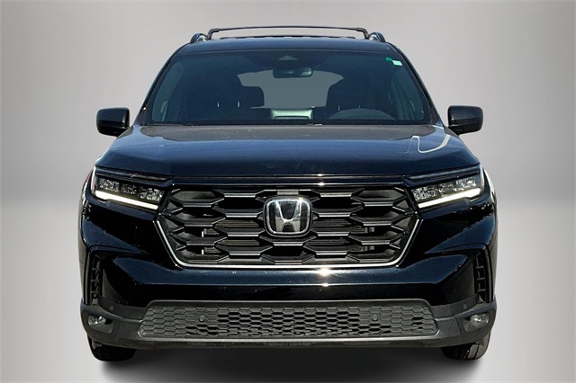 2023 Honda Pilot Sport photo 2
