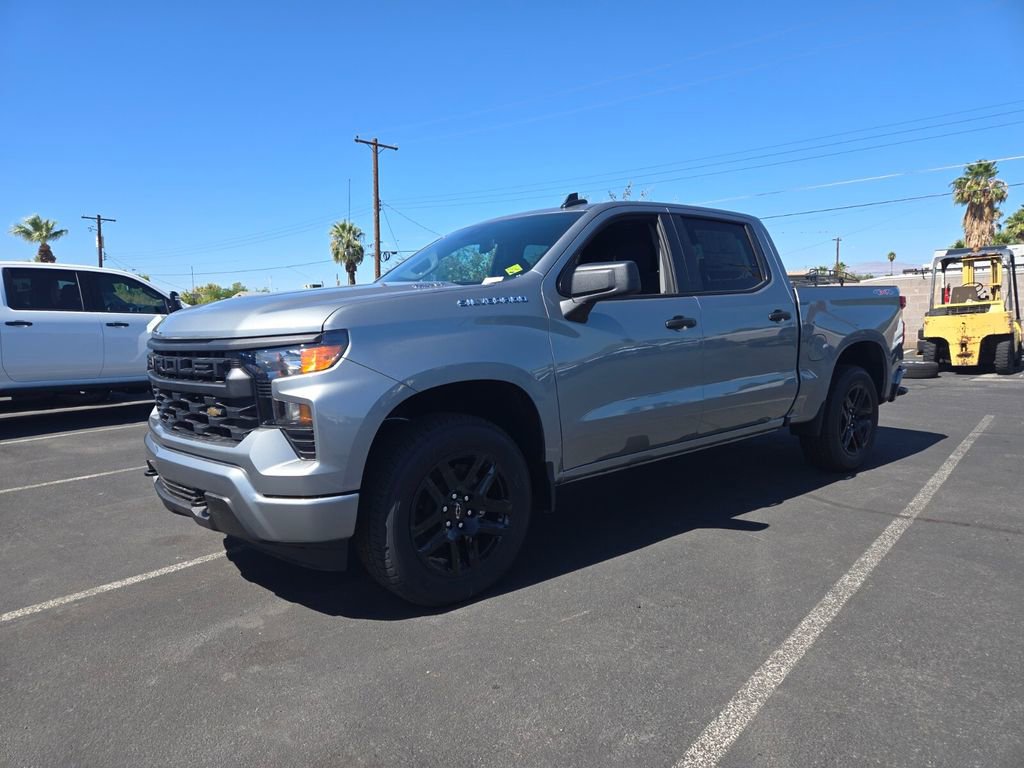 2026 Chevrolet Silverado 1500 Custom photo 2