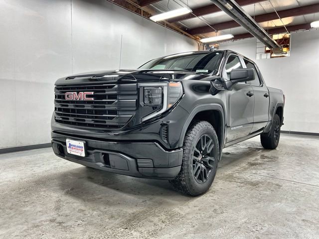 2025 GMC Sierra 1500 Pro's photo
