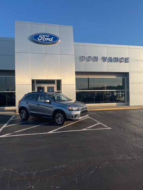 2017 Mitsubishi Outlander Sport SEL's photo