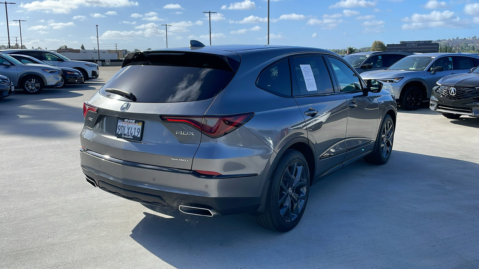 2023 Acura MDX SH-AWD A-Spec photo 4