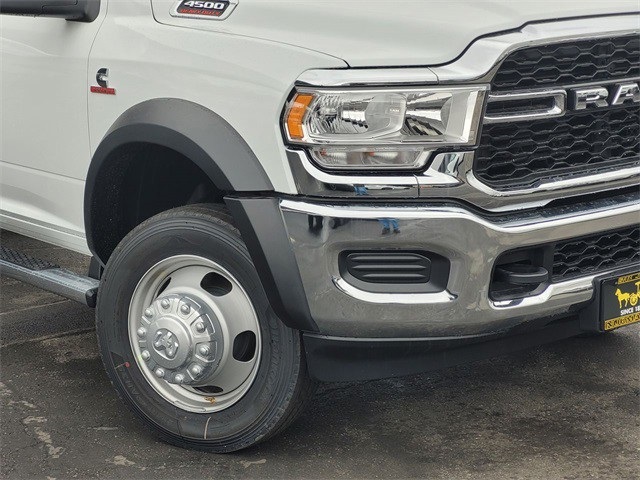 2024 Ram 4500 Tradesman photo 10