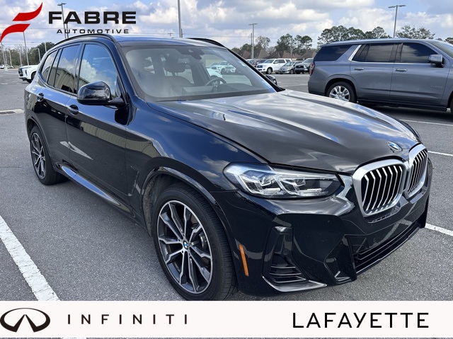 2022 BMW X3 30i's photo