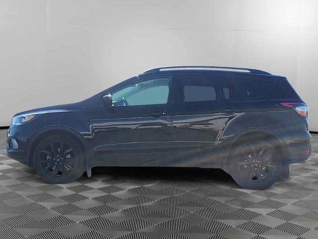 Used 2018 Ford Escape SE with VIN 1FMCU9GD9JUC97144 for sale in Moses Lake, WA