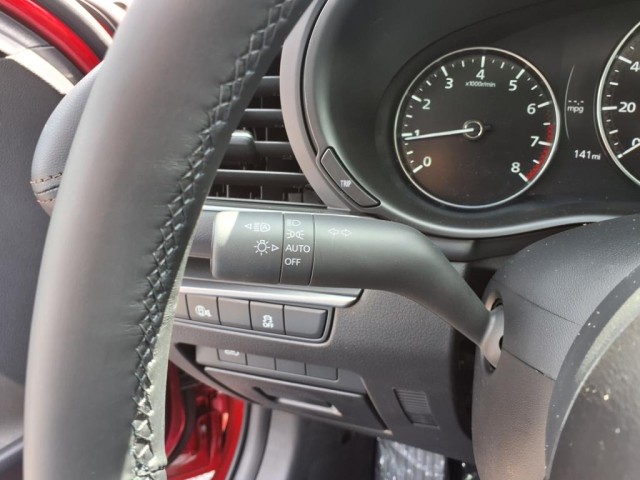 2025 Mazda Mazda3 Sedan 2.5 Select Sport photo 18