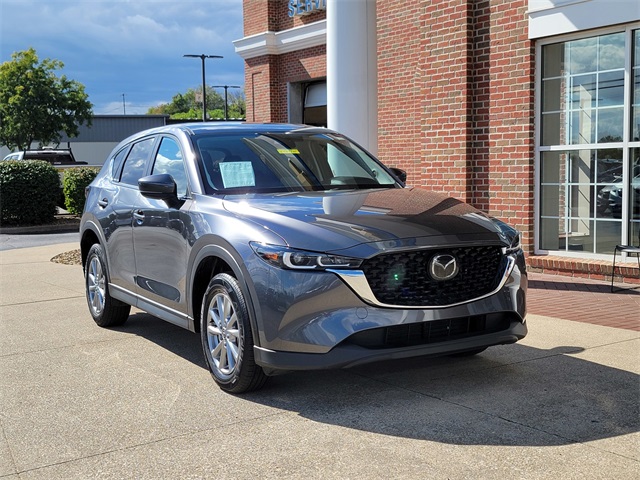 2022 Mazda CX-5 2.5 S Preferred photo 3