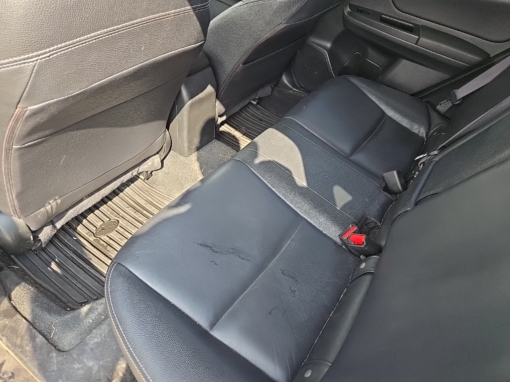 2013 Subaru Crosstrek 2.0i Limited photo 7