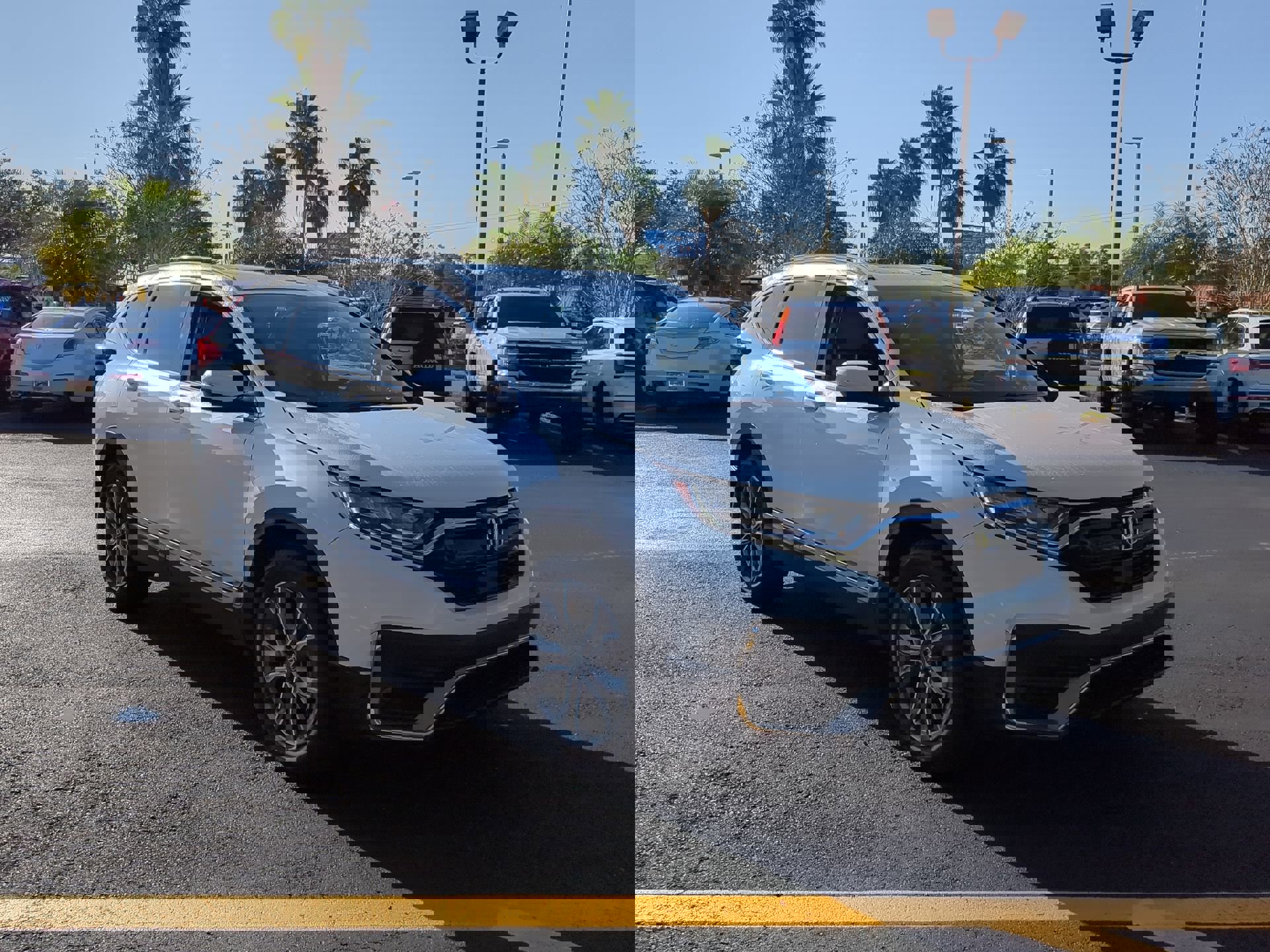 2021 Honda CR-V Touring's photo