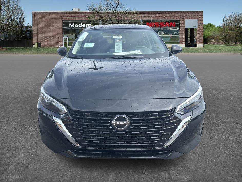2025 Nissan Sentra SV photo 6