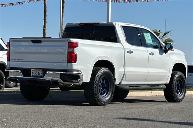 2019 Chevrolet Silverado 1500 LTZ photo 3