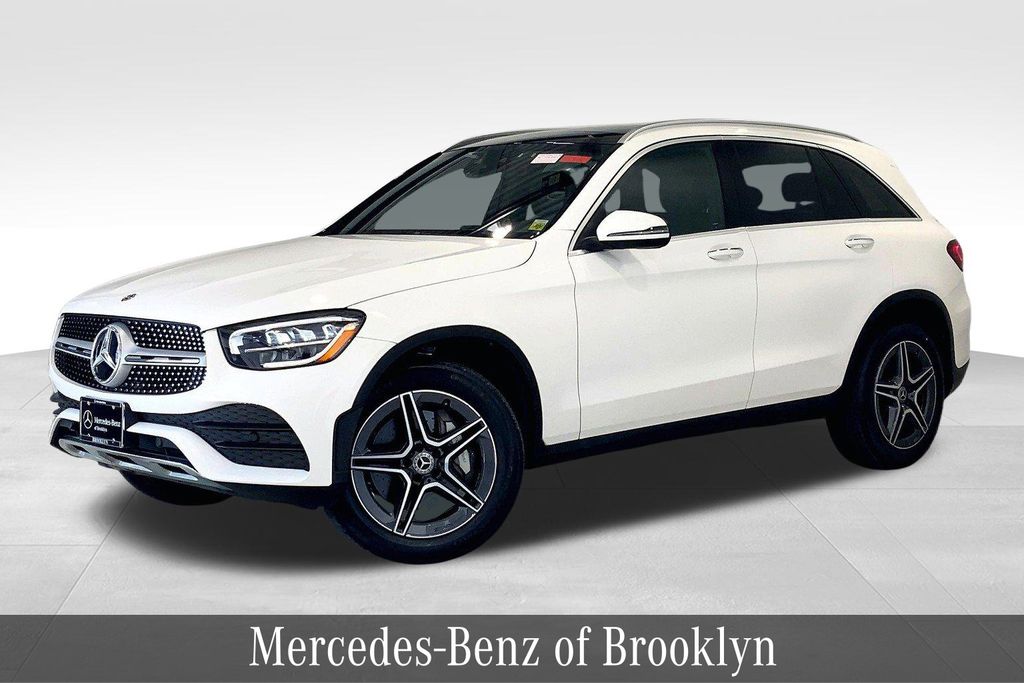 2020 Mercedes Benz GLC 300 4MATIC photo 2