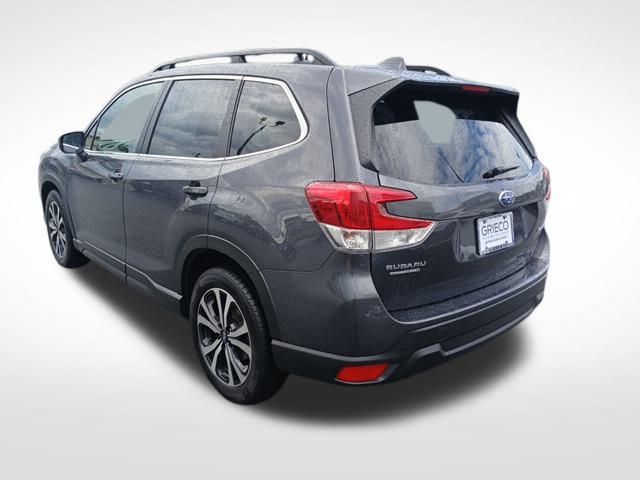 2023 Subaru Forester Limited photo 2