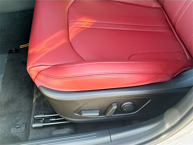 2026 Kia K5 GT-Line photo 17