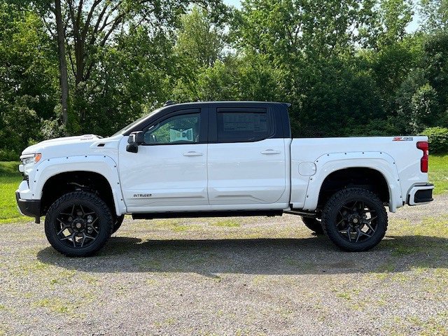2025 Chevrolet Silverado 1500 RST photo 7
