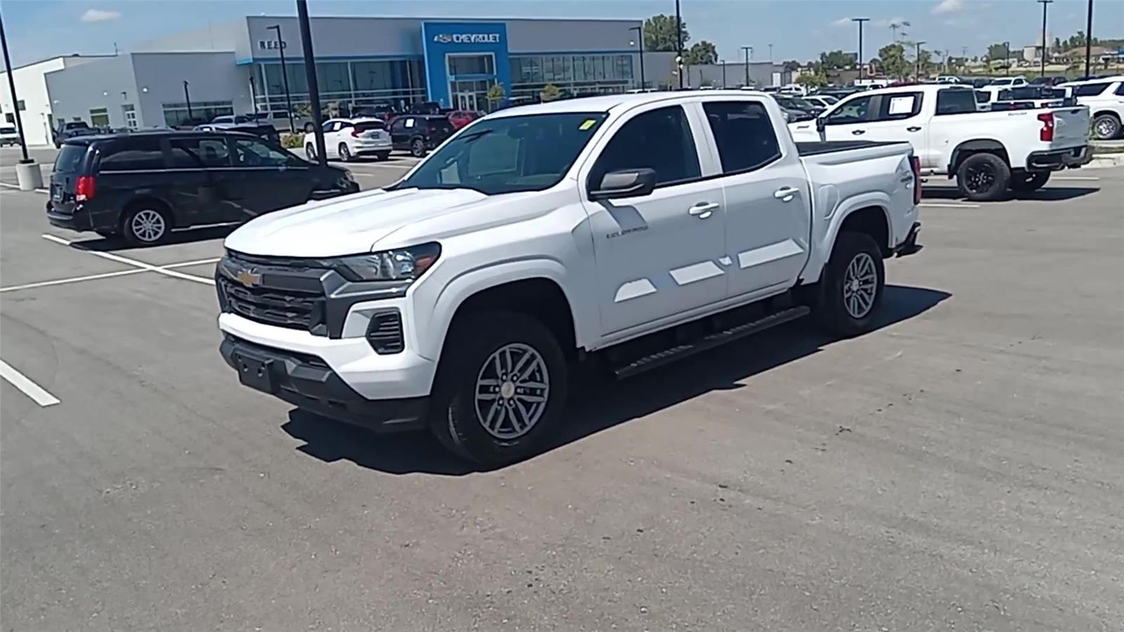 2026 Chevrolet Colorado LT photo 4