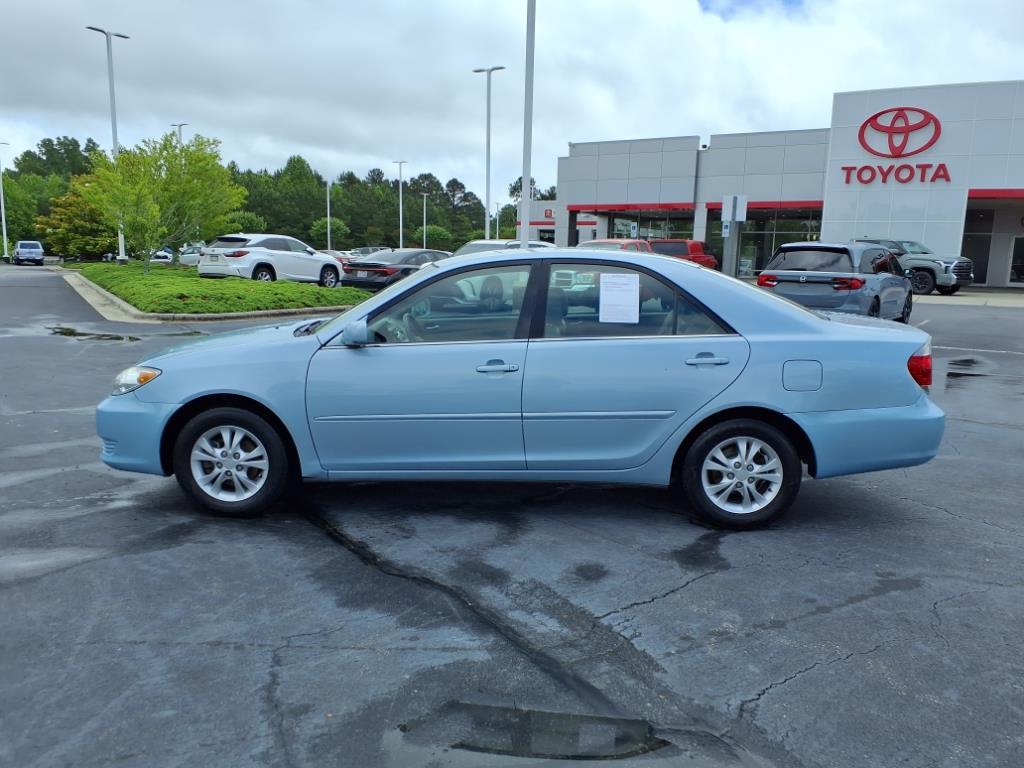 Used 2006 Toyota Camry LE with VIN 4T1BF32K56U621903 for sale in Henderson, NC