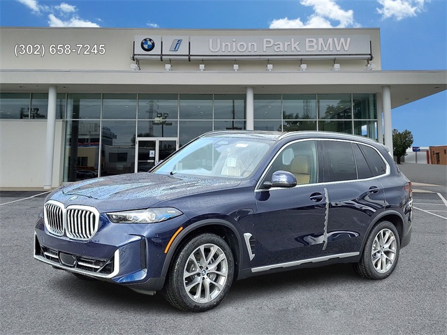 2026 BMW X5 50e's photo