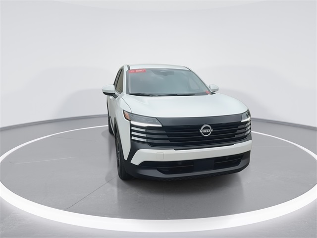 2025 Nissan Kicks SV photo 3