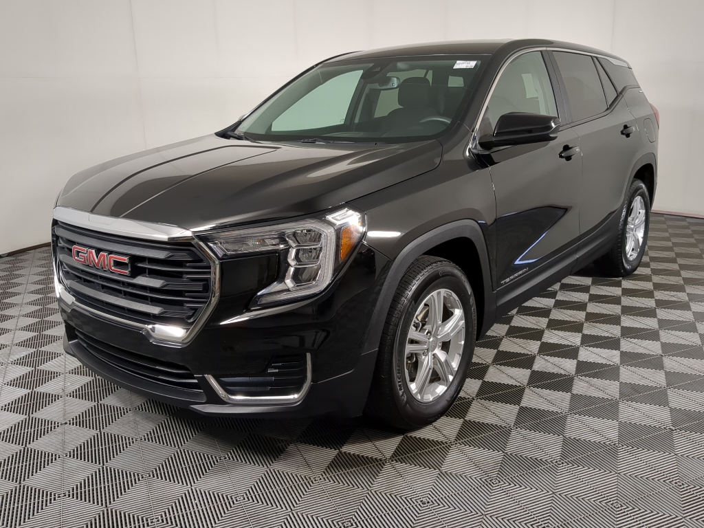 2024 Gmc Terrain SLE photo 3