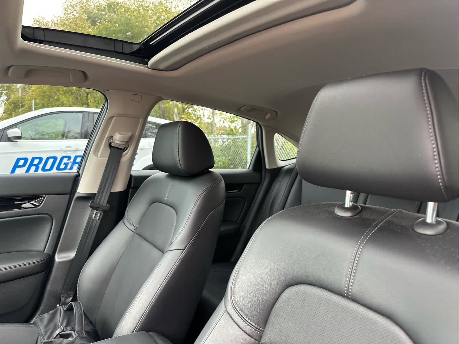 2024 Honda Civic Touring photo 4
