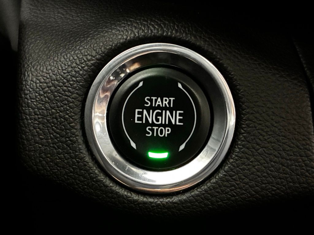 2022 Buick Envision Avenir photo 3