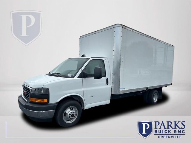 2024 GMC Savana Cutaway Work Van's photo