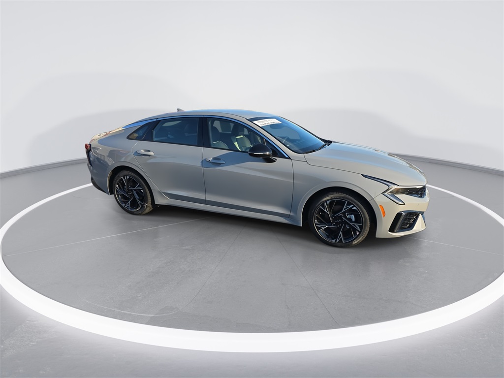 2026 Kia K5 GT-Line photo 2