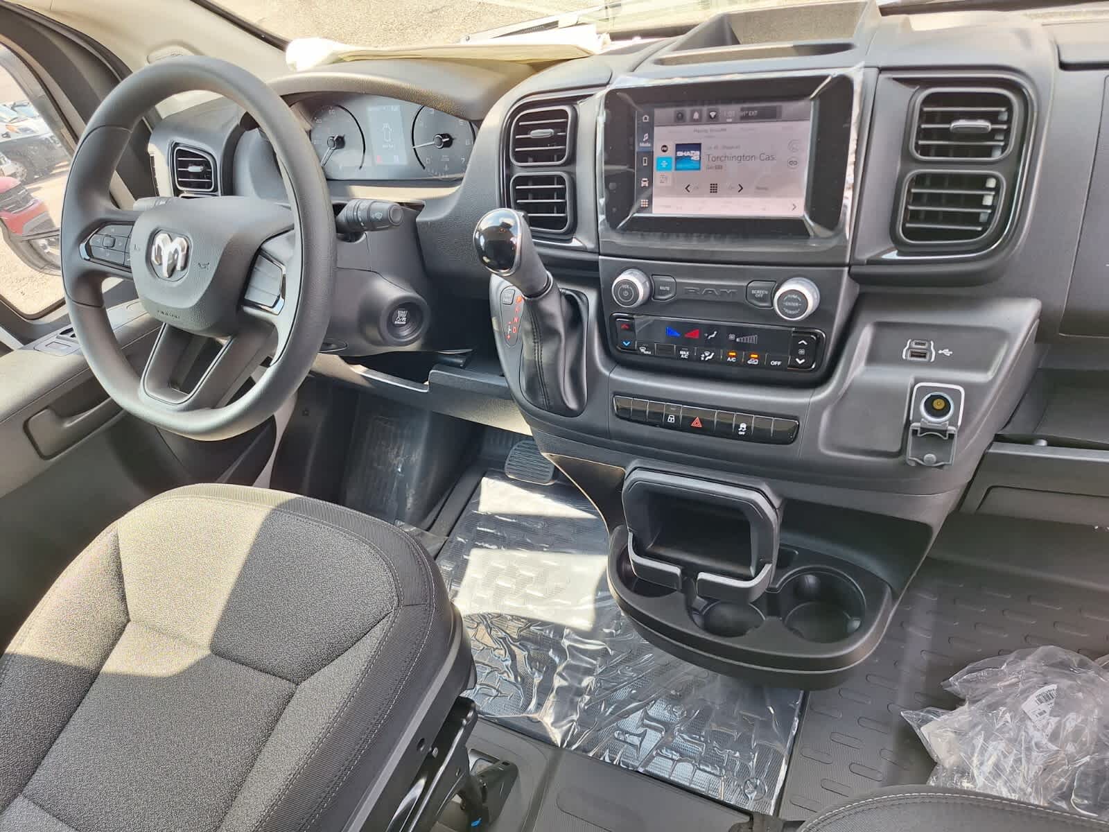 2025 Ram ProMaster 2500 photo 12
