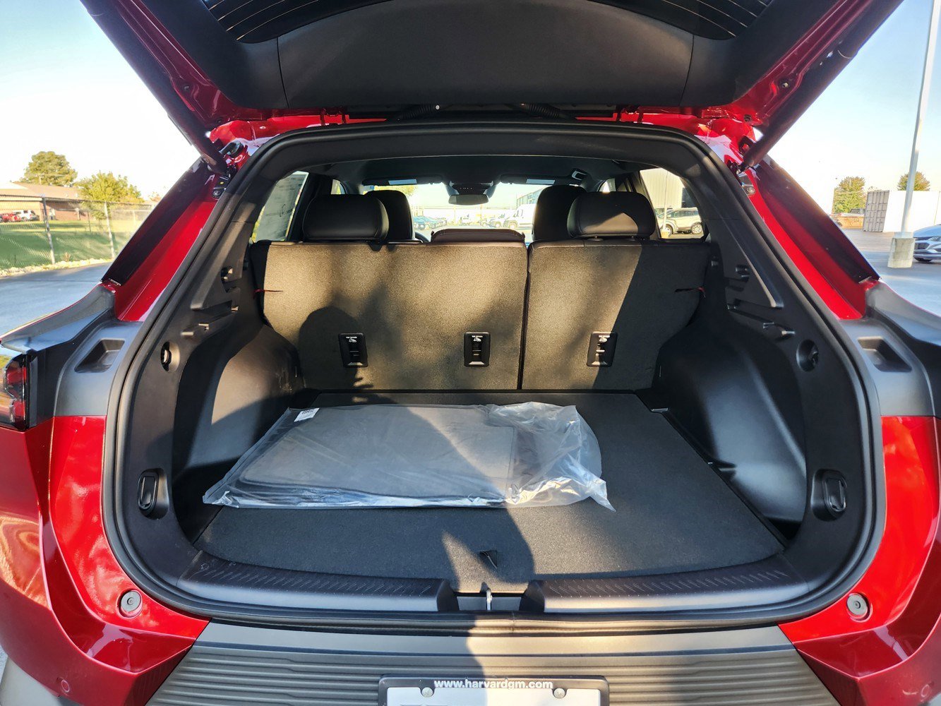 2026 Chevrolet Equinox EV 1LT photo 19