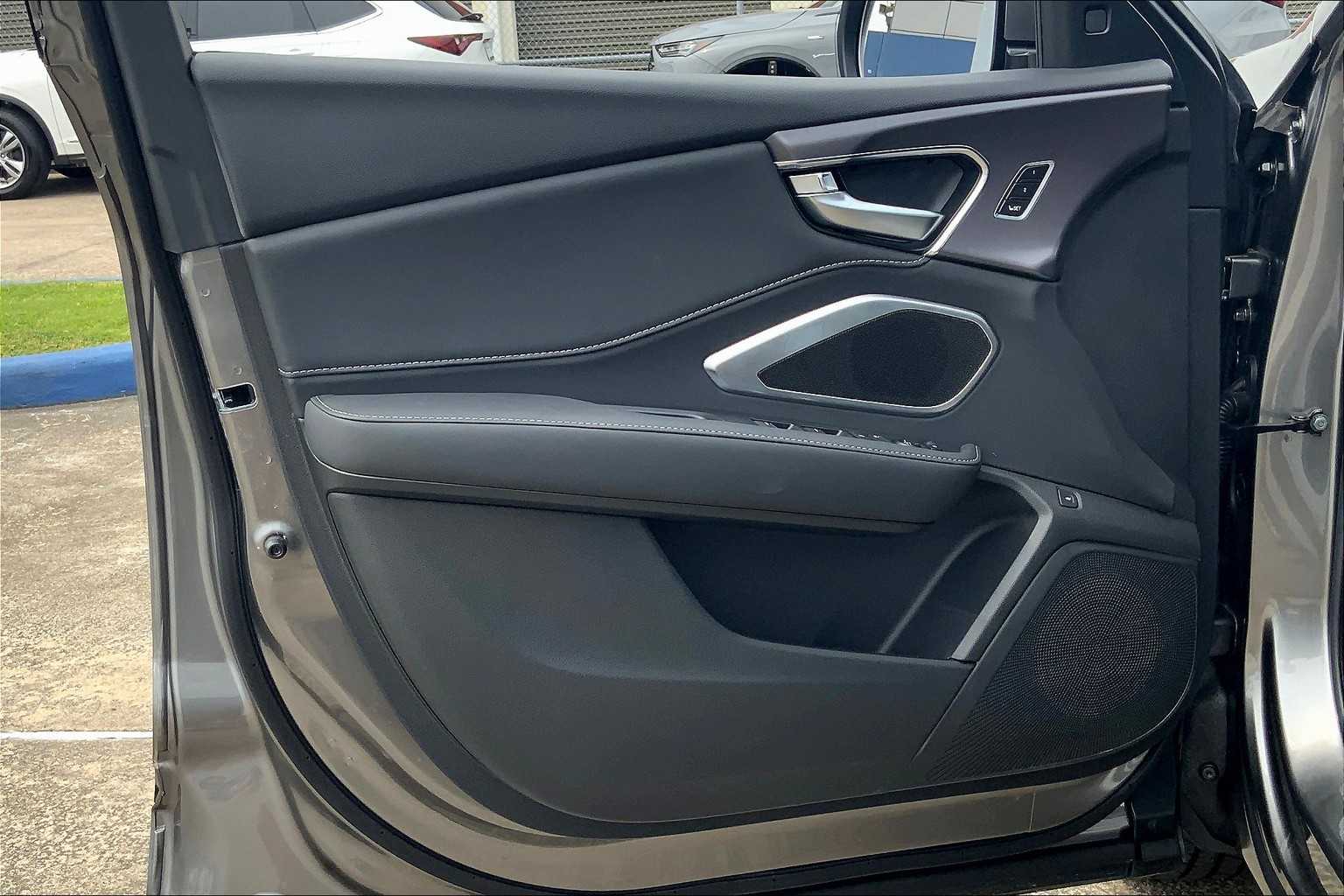 2025 Acura RDX photo 19