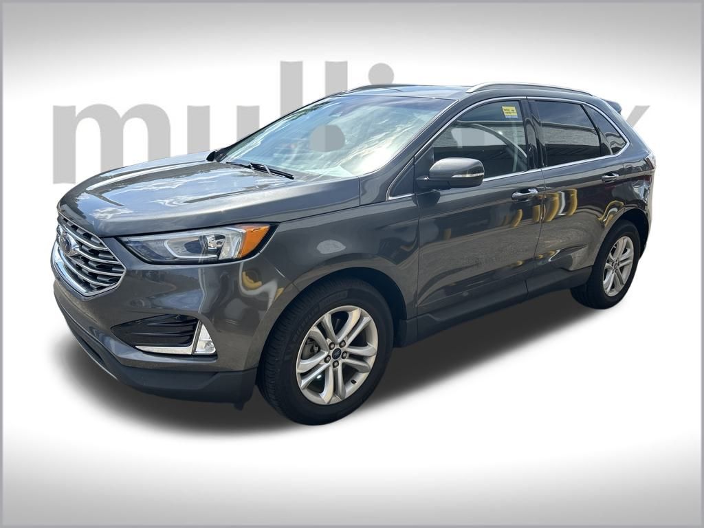 2019 Ford Edge SEL photo 3