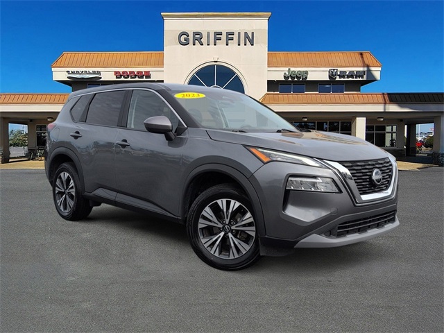 2023 Nissan Rogue SV's photo