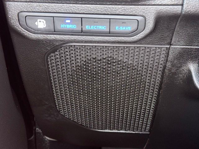 2024 Jeep Wrangler Willys 4xe photo 18