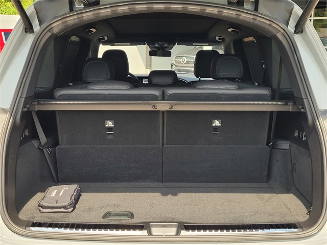 2025 Mercedes Benz GLS 450 4MATIC photo 9